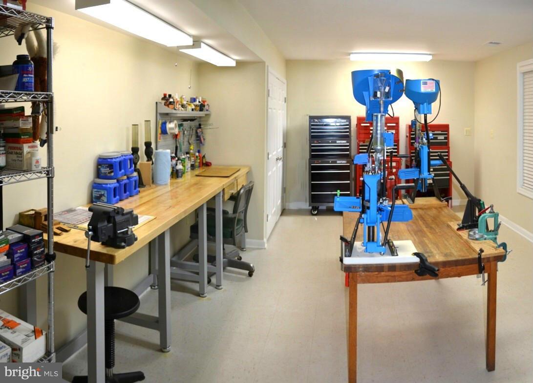 2009 Roundhouse Road Vienna, VA 22181 - Photo 25 of 30 Basement