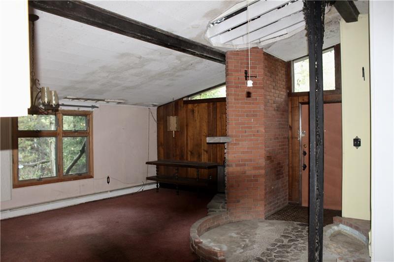 169 Ashbaugh Road Jeannette, PA 15644 - Photo 2 of 6 Gallery Image 2