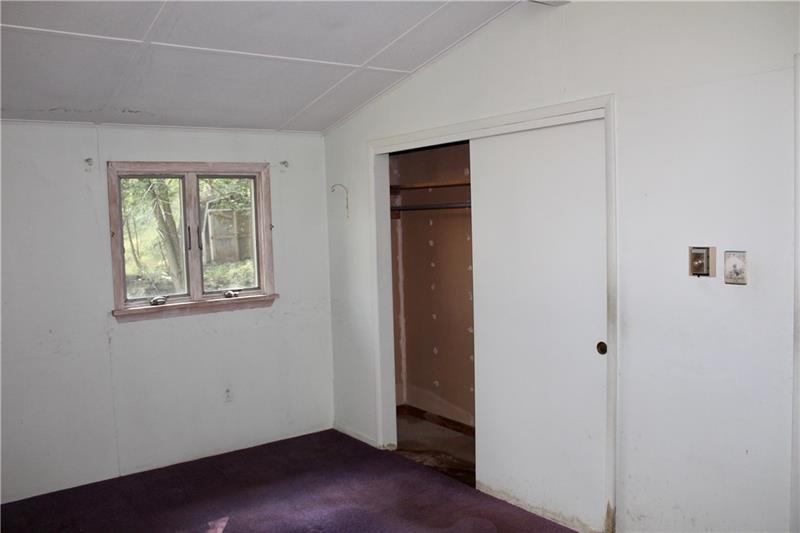 169 Ashbaugh Road Jeannette, PA 15644 - Photo 6 of 6 Gallery Image 6