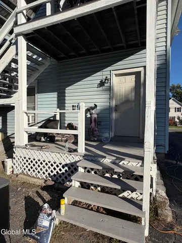 $240,000 | 17 Dix Avenue, Glens Falls, NY 12801