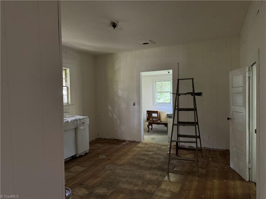 438 Morgan Road Eden, NC 27288 - Photo 3 of 6 Gallery Image 3