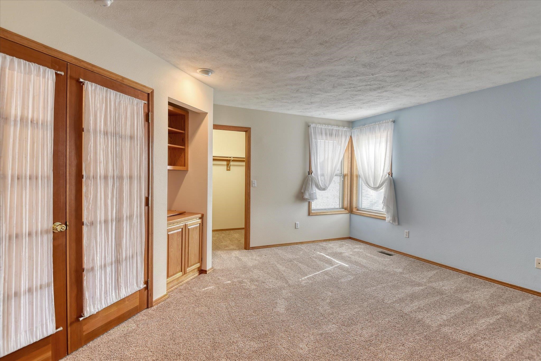 3023 Winthrop Lane Spokane, WA 99203 - Photo 33 of 48