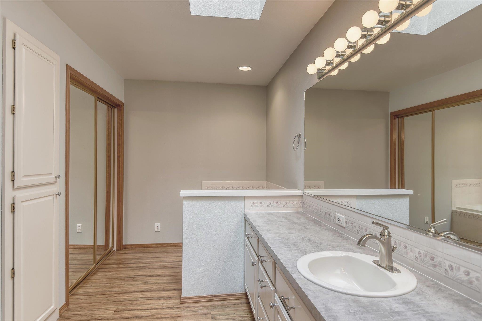 3023 Winthrop Lane Spokane, WA 99203 - Photo 39 of 48