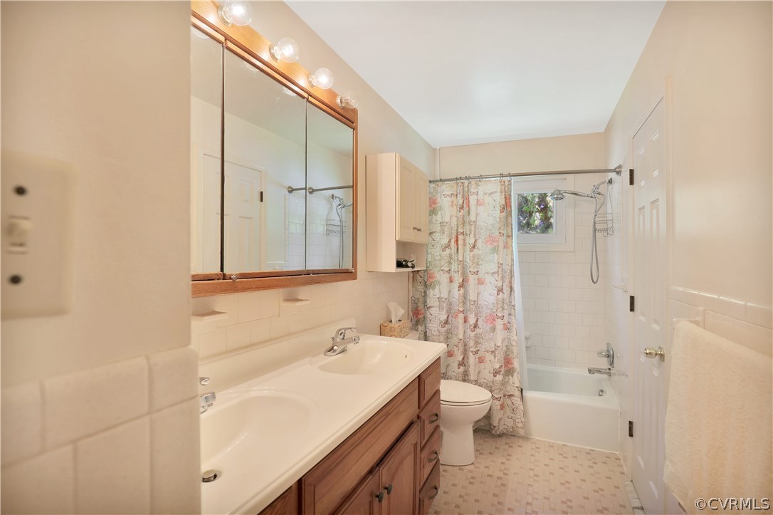 2941 Moyer Road Powhatan, VA 23139 - Photo 20 of 26 Gallery Image 20