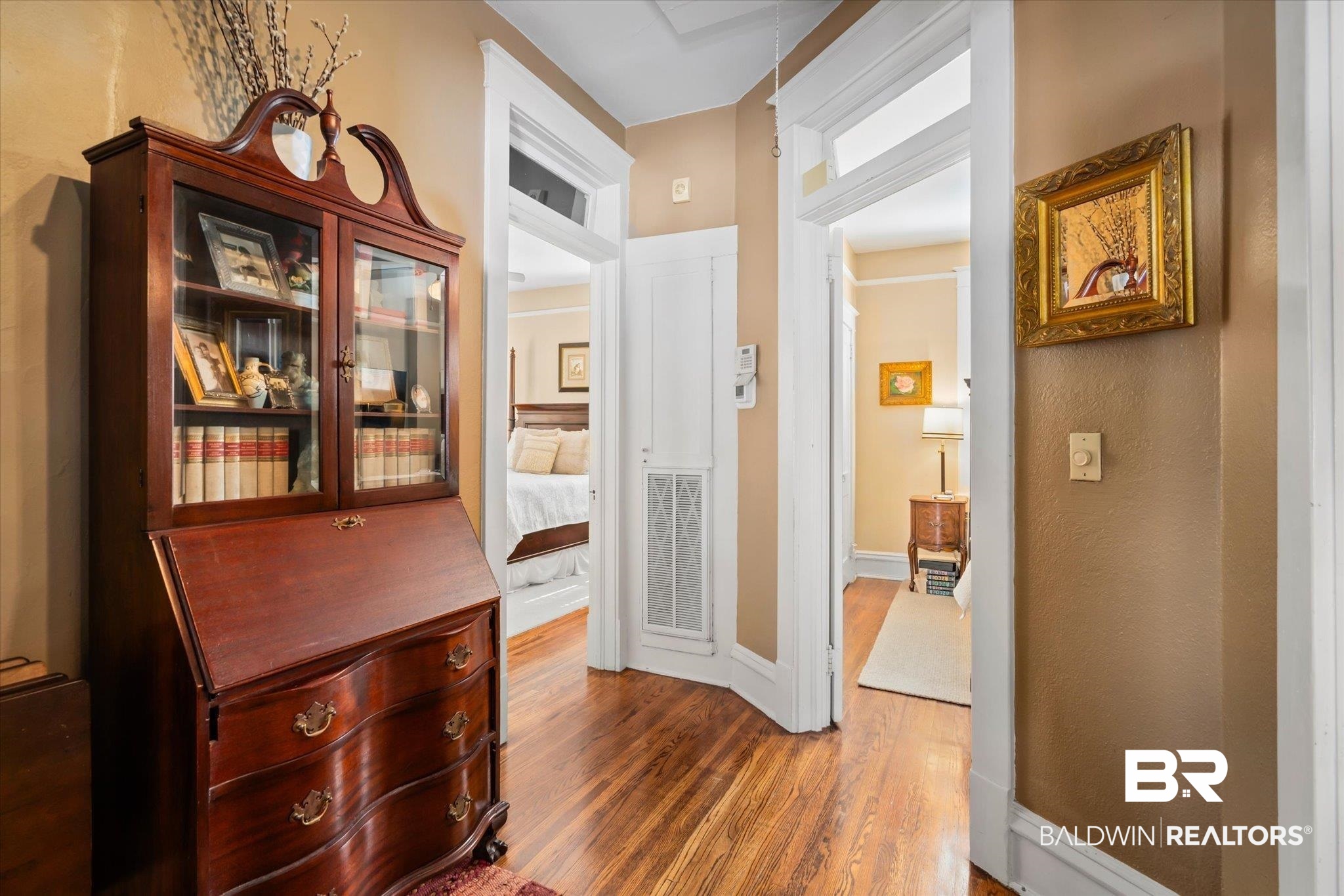 24 Macy Place Mobile, AL 36604 - Photo 27 of 38 Corridor with wood finished floors and baseboards