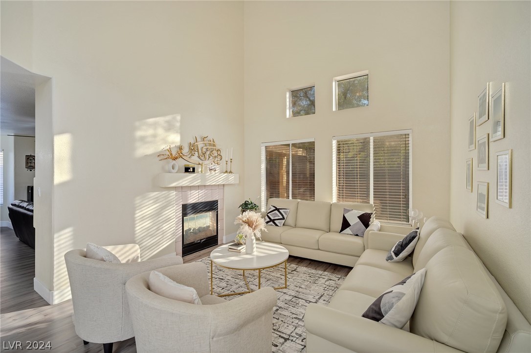 1968 Flagstone Ranch Lane Henderson, NV 89012 - Photo 5 of 53 Formal living