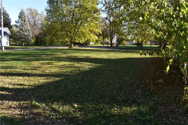 $5,000 | 3rd Street, Burlington Junction, MO 64428