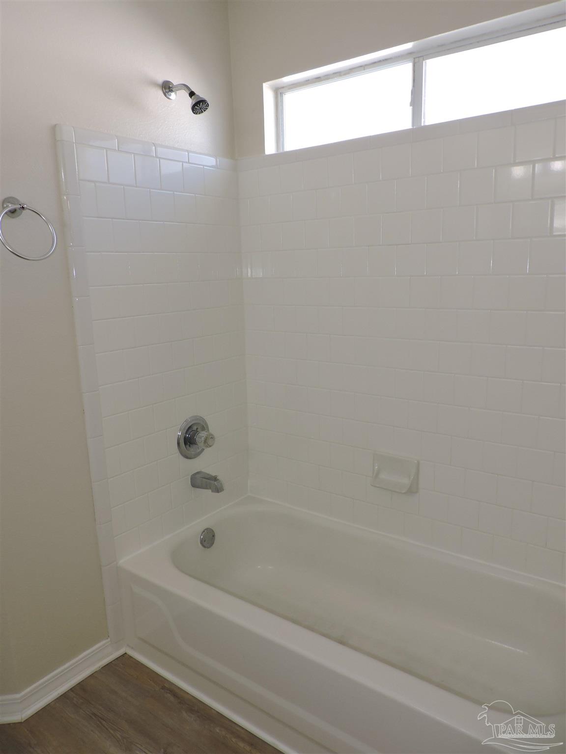 1160 Sweetbriar Street Cantonment, FL 32533 - Photo 14 of 29