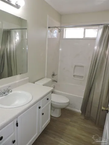 $1,550 | 1160 Sweetbriar Street, Cantonment, FL 32533