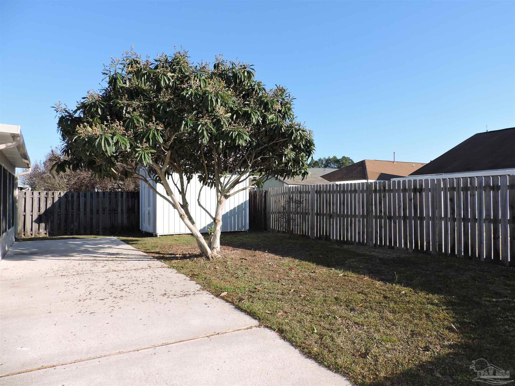 1160 Sweetbriar Street Cantonment, FL 32533 - Photo 26 of 29