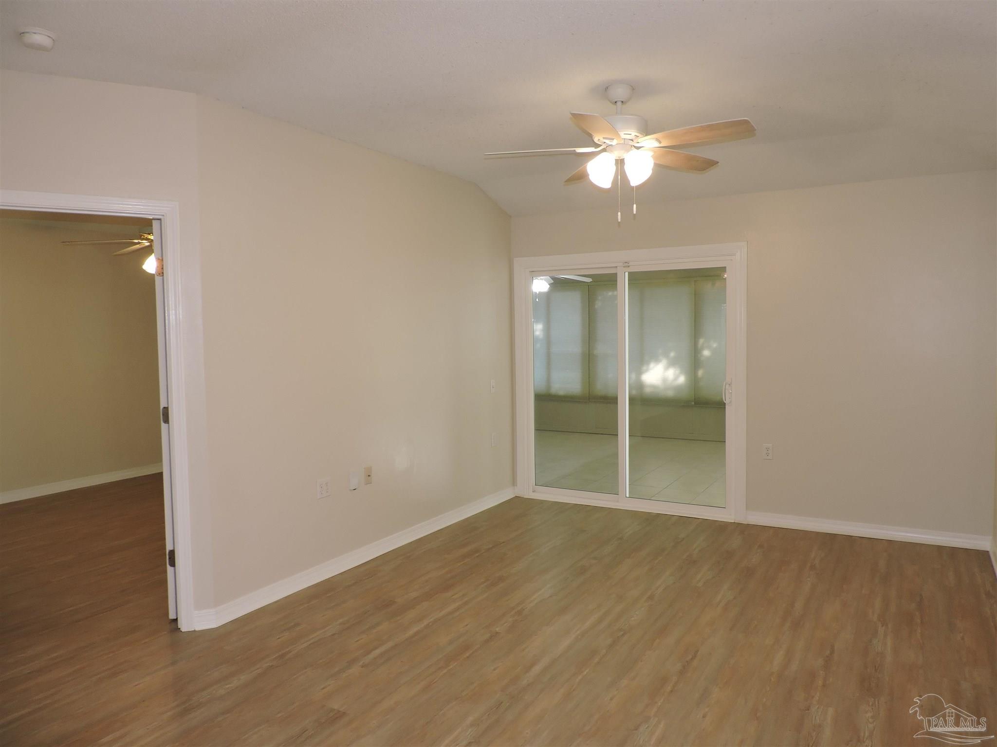 1160 Sweetbriar Street Cantonment, FL 32533 - Photo 5 of 29