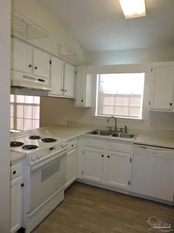 $1,550 | 1160 Sweetbriar Street, Cantonment, FL 32533