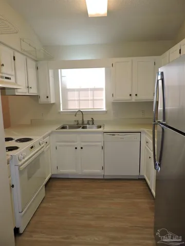 $1,550 | 1160 Sweetbriar Street, Cantonment, FL 32533