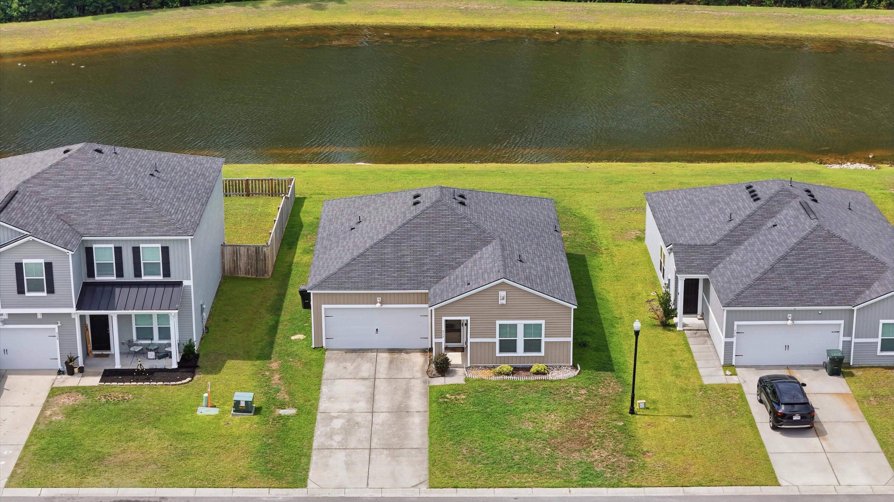 517 Spanish Wells Road Summerville, SC 29486 - Photo 3 of 25