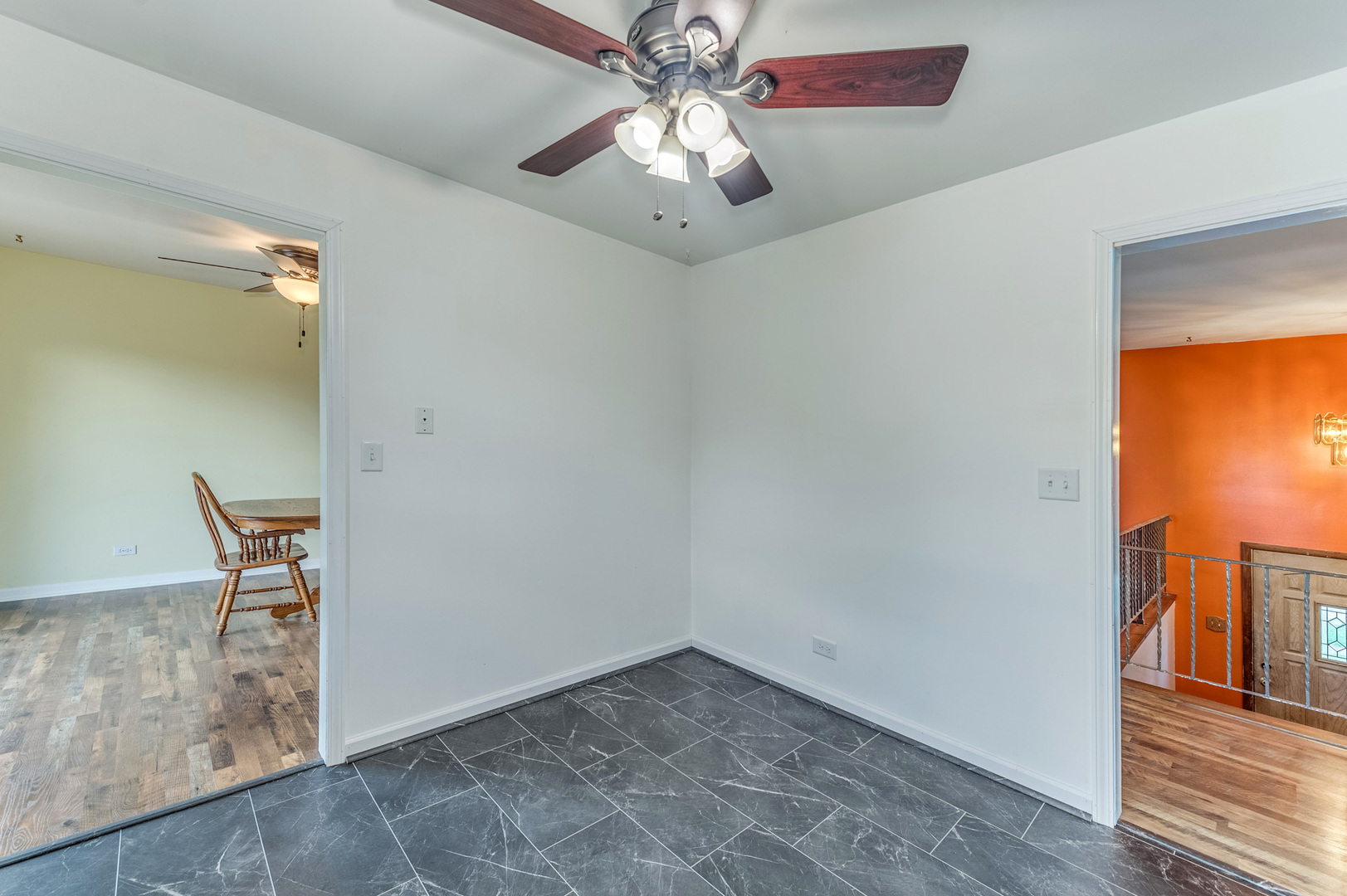 716 South Cooper Road New Lenox, IL 60451 - Photo 14 of 29