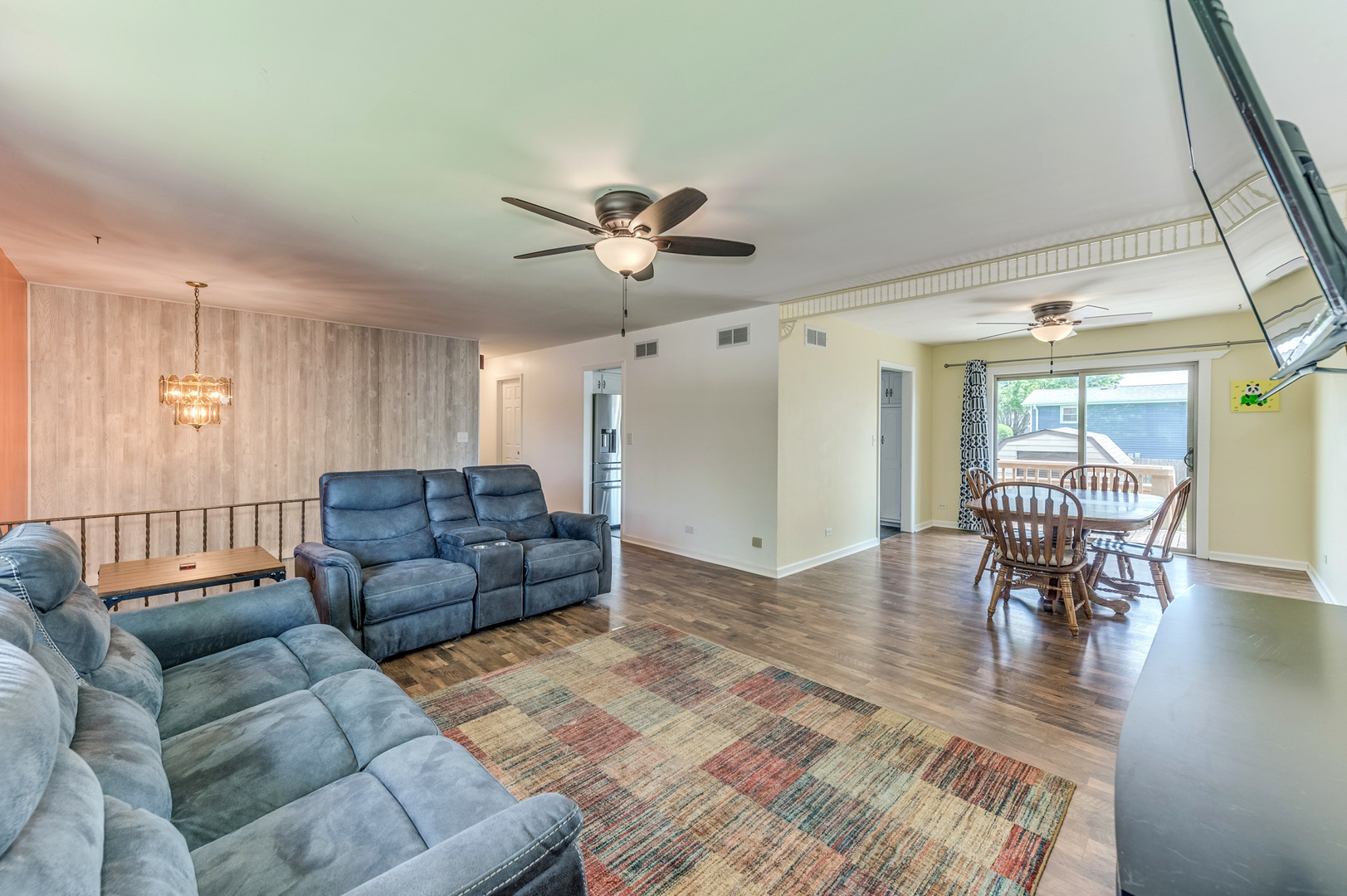 716 South Cooper Road New Lenox, IL 60451 - Photo 8 of 29