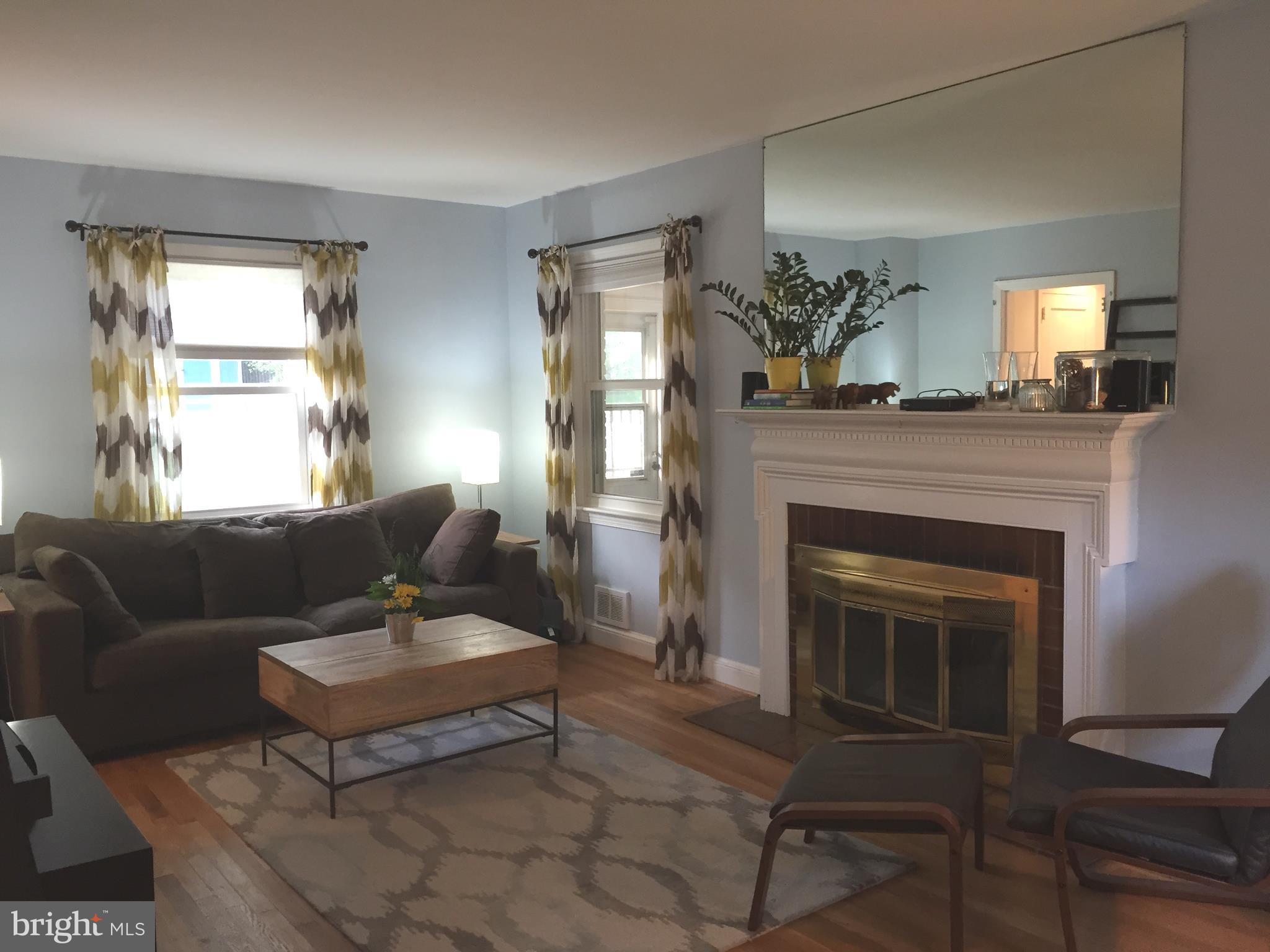 2307 Churchill Road Silver Spring, MD 20902 - Photo 8 of 27 Living Room