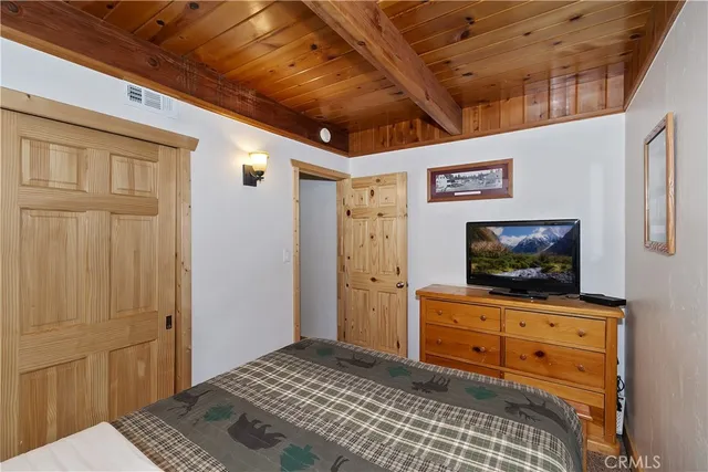 $674,900 | 596 Summit Boulevard, Big Bear Lake, CA 92315