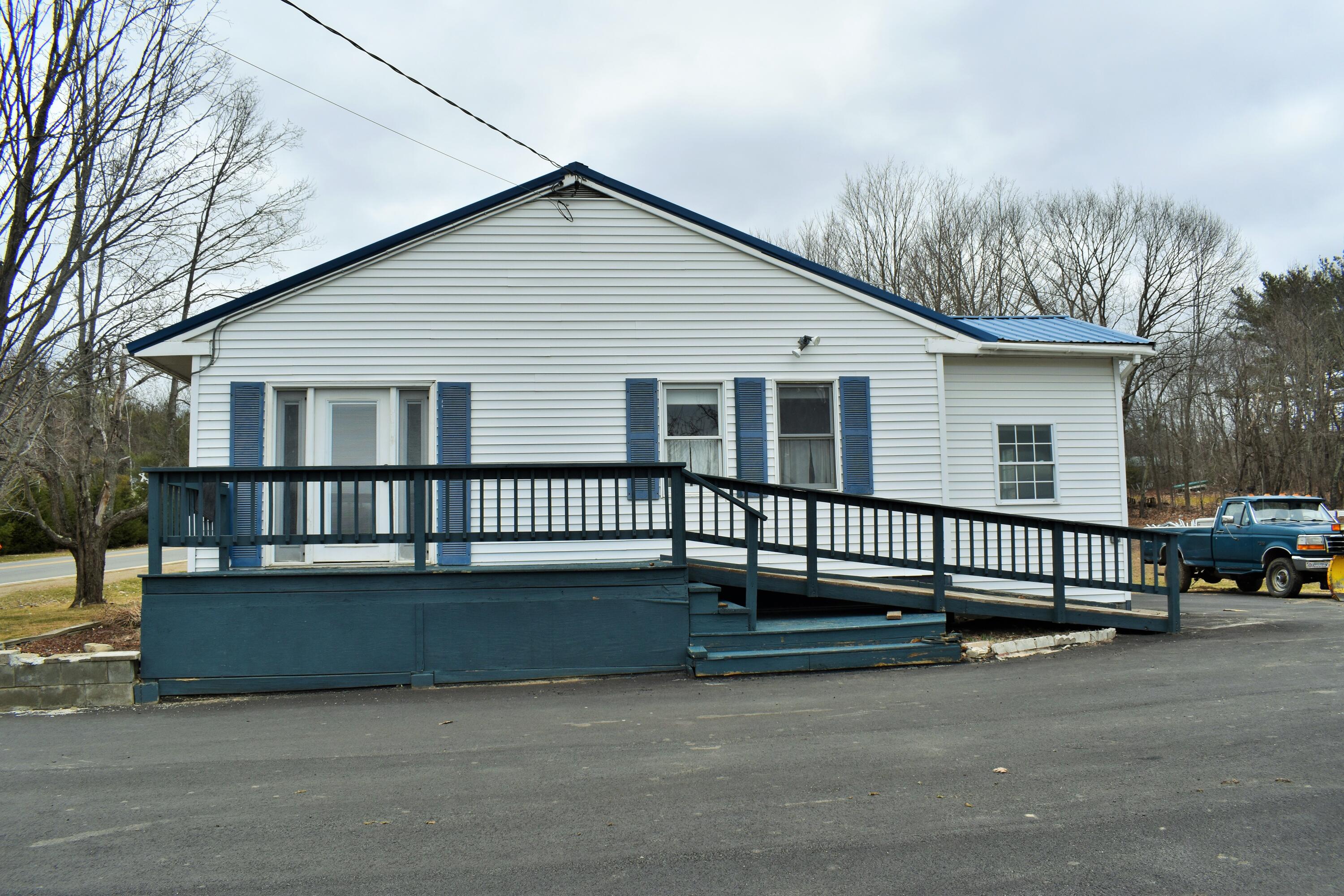 99 Etna Road Plymouth, ME 04969 - Photo 6 of 42 6