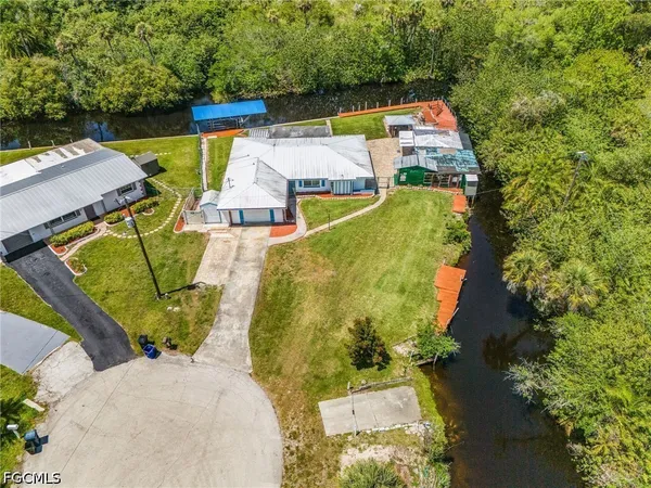 $438,000 | 93 Glenmont Drive West, North Fort Myers, FL 33917