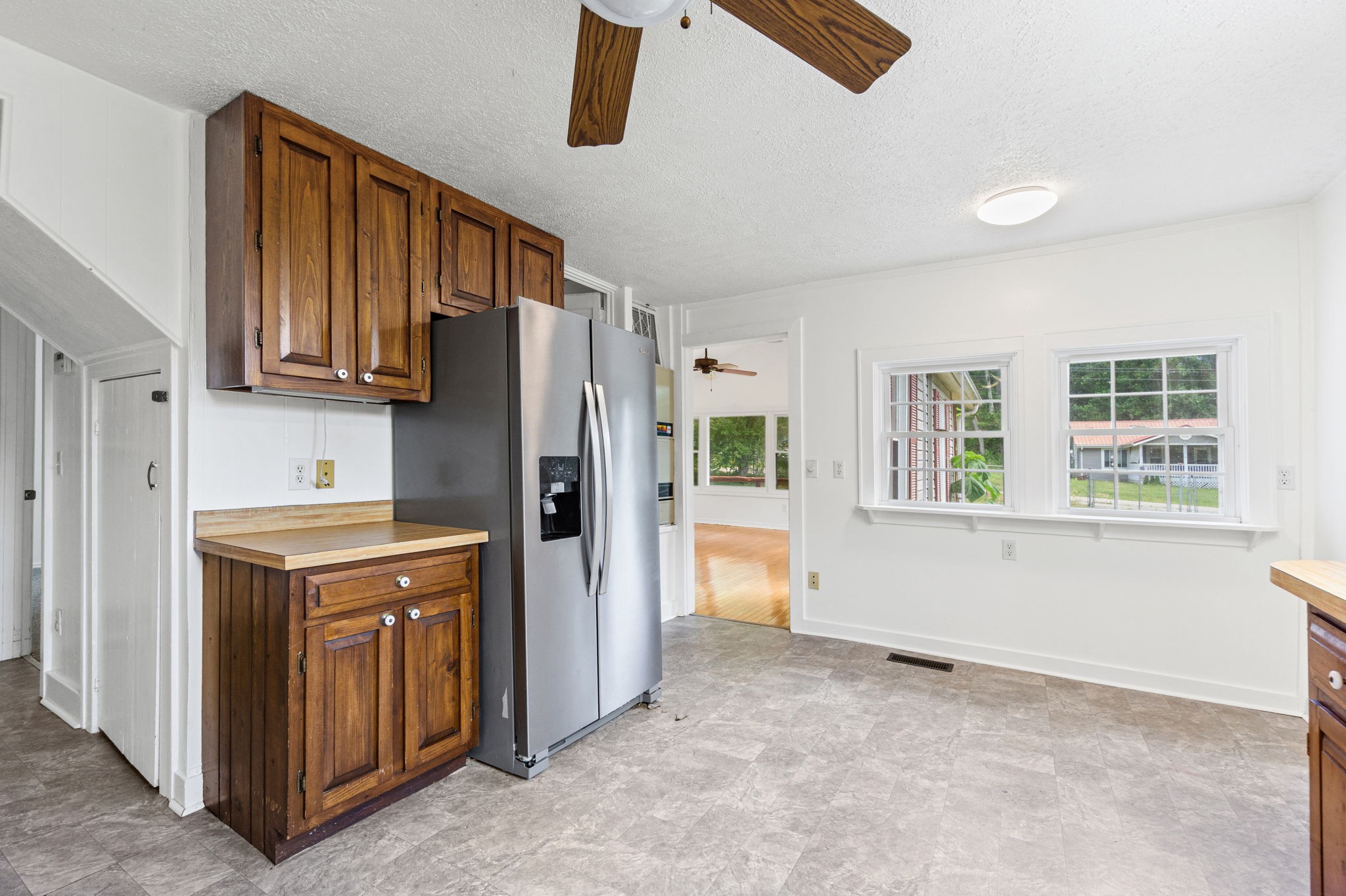 56 Elm Lane Sparta, TN 38583 - Photo 7 of 25
