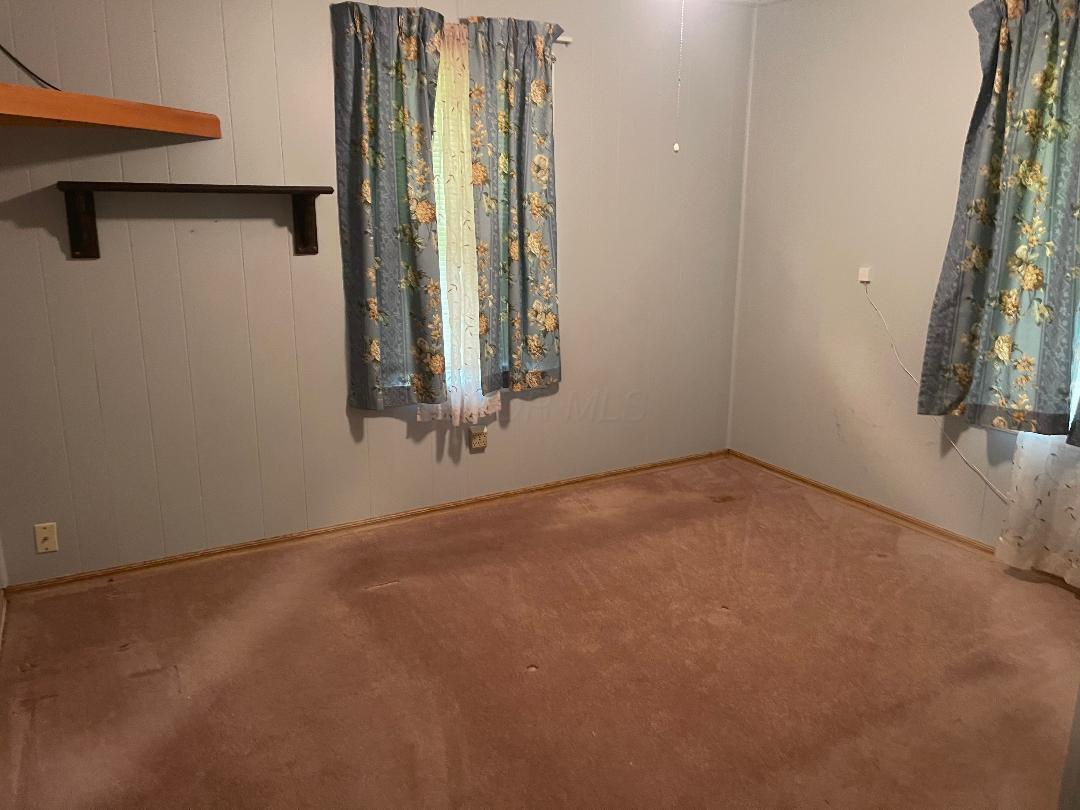 2559 Claridon Road Columbus, OH 43231 - Photo 16 of 19 bed2