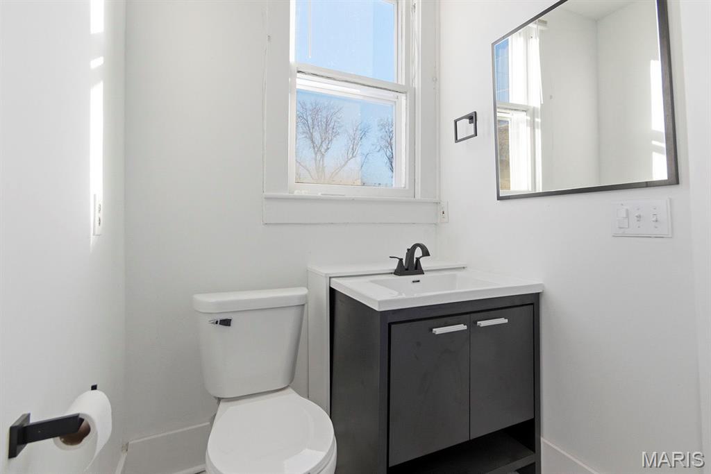 120 Clay Street Mexico, MO 65265 - Photo 32 of 44