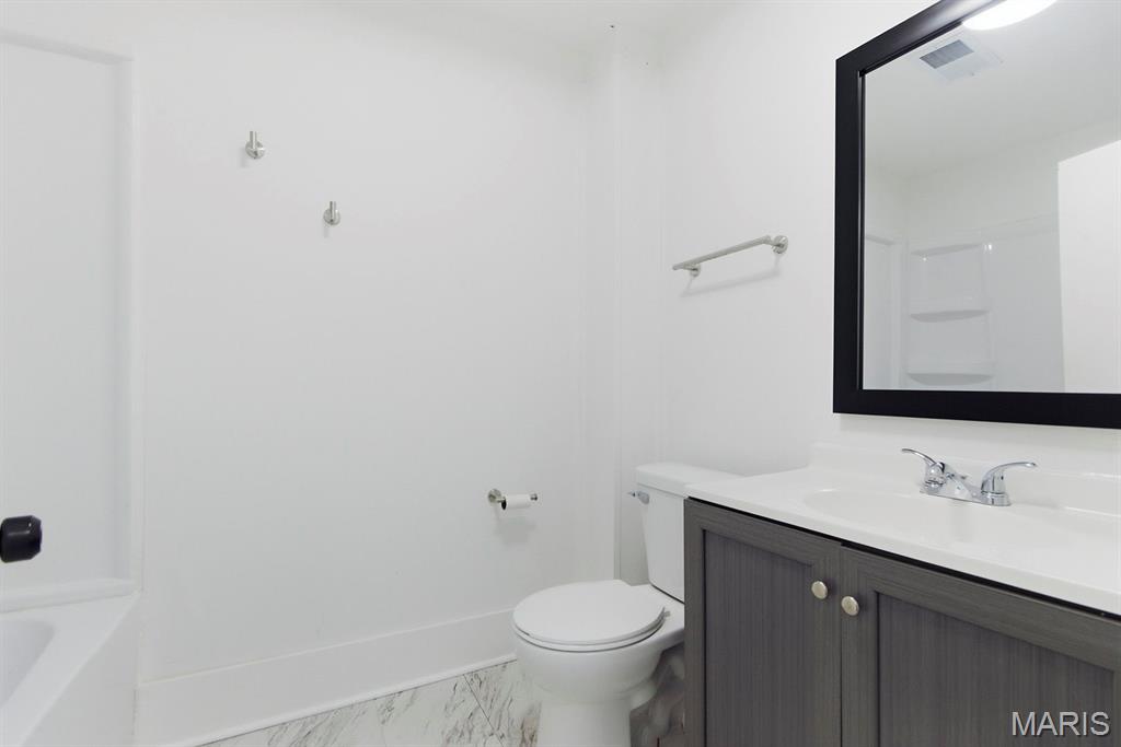 120 Clay Street Mexico, MO 65265 - Photo 38 of 44