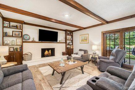 9205 Potter Road Flushing, MI 48433 - Photo 6 of 20