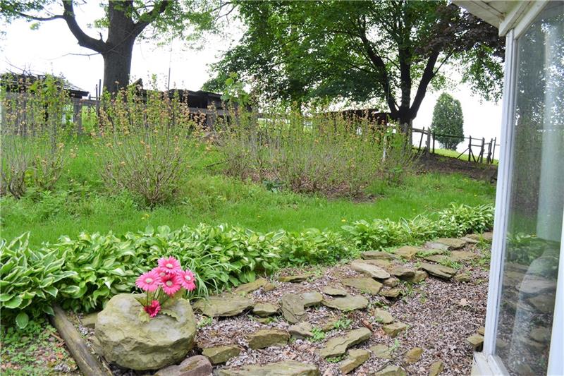 210 Fisher Road Creekside, PA 15732 - Photo 20 of 21