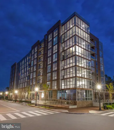 $3,500 | 88 V Street Southwest, Unit 508, Washington, DC 20024