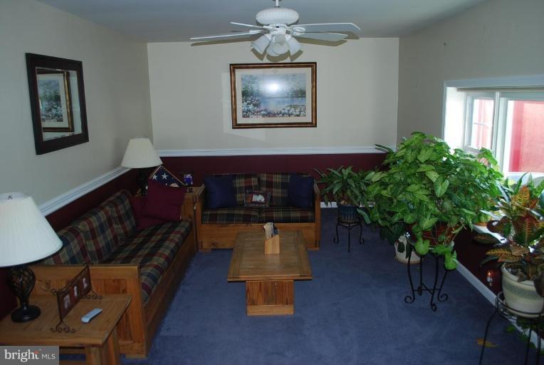 431 Haslett Road Joppa, MD 21085 - Photo 3 of 11 Living Room