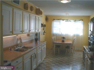 20 Overbrook Avenue Maple Shade, NJ 08052 - Photo 3 of 5 Gallery Image 3