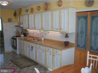 20 Overbrook Avenue Maple Shade, NJ 08052 - Photo 4 of 5 Gallery Image 4