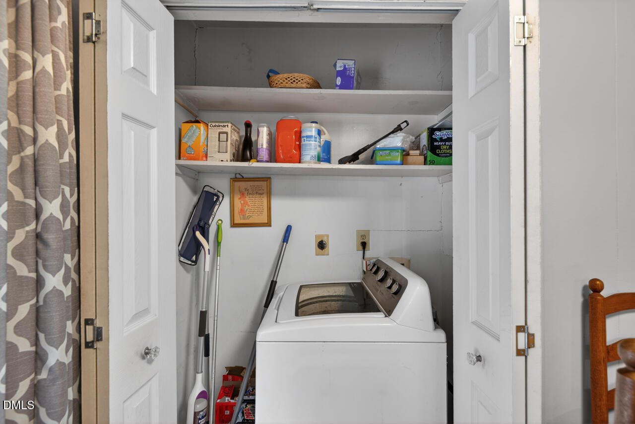 1420 Goodwin Road Durham, NC 27712 - Photo 20 of 54 a utility room with dryer and washer