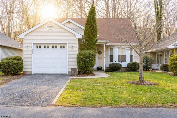$325,000 | 720 Eagle Point Court, Galloway Township, NJ 08205