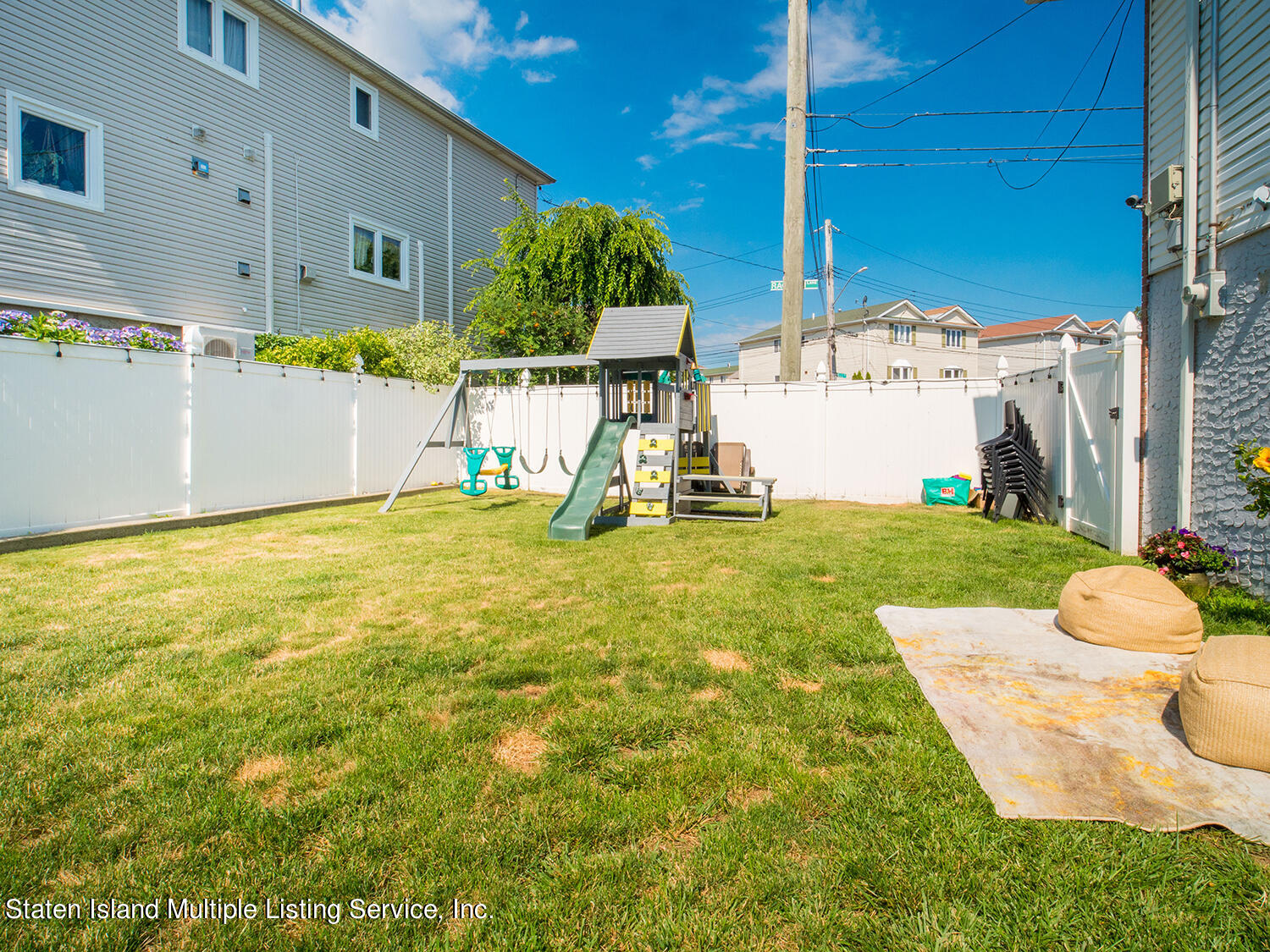 48 Ragazzi Lane Staten Island, NY 10305 - Photo 30 of 32 P1844620