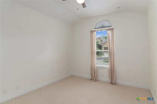 $425,000 | 472 Mission Hill Run, New Braunfels, TX 78132