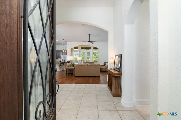 $425,000 | 472 Mission Hill Run, New Braunfels, TX 78132