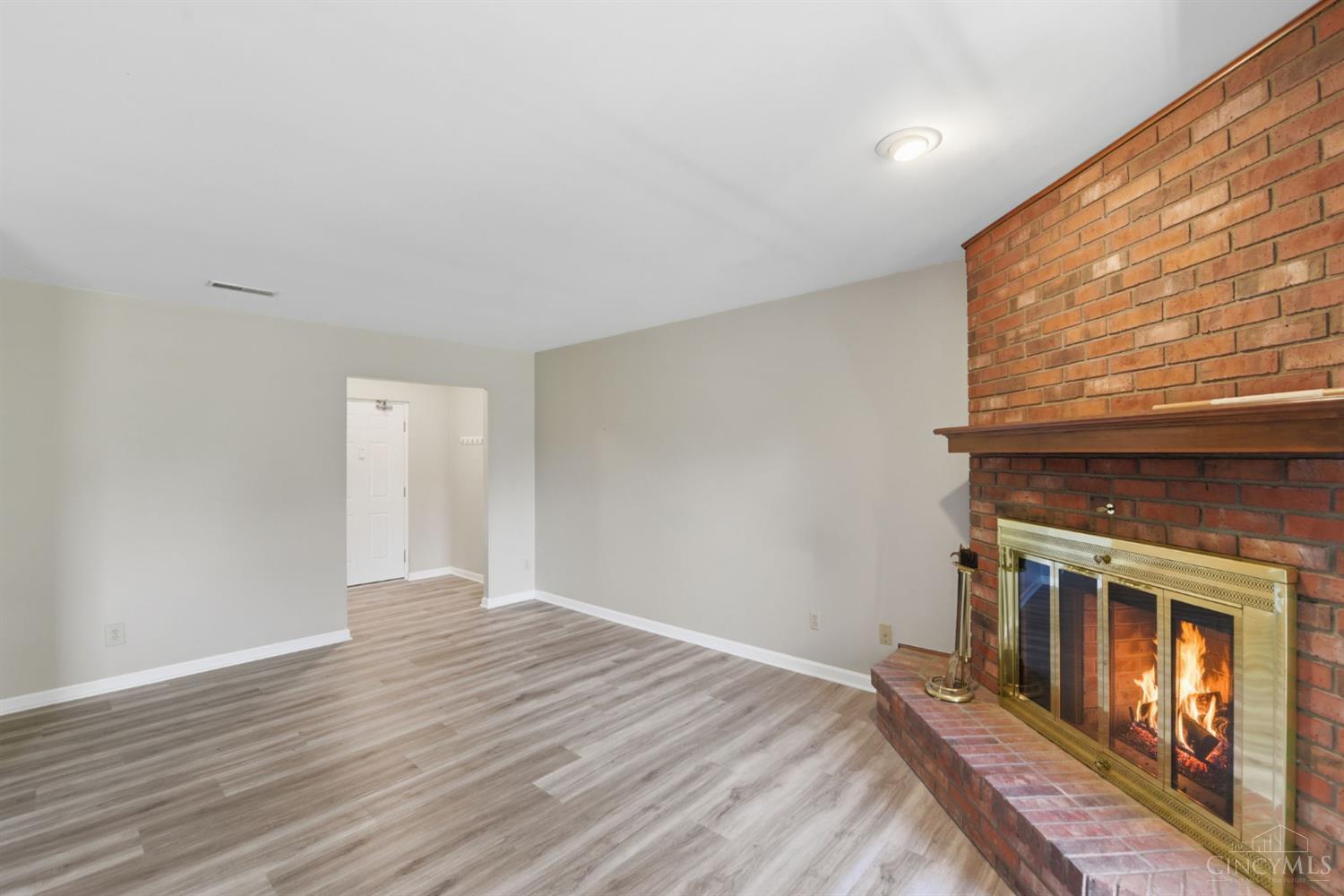 5346 Werk Road, Unit D1 Cincinnati, OH 45248 - Photo 8 of 49