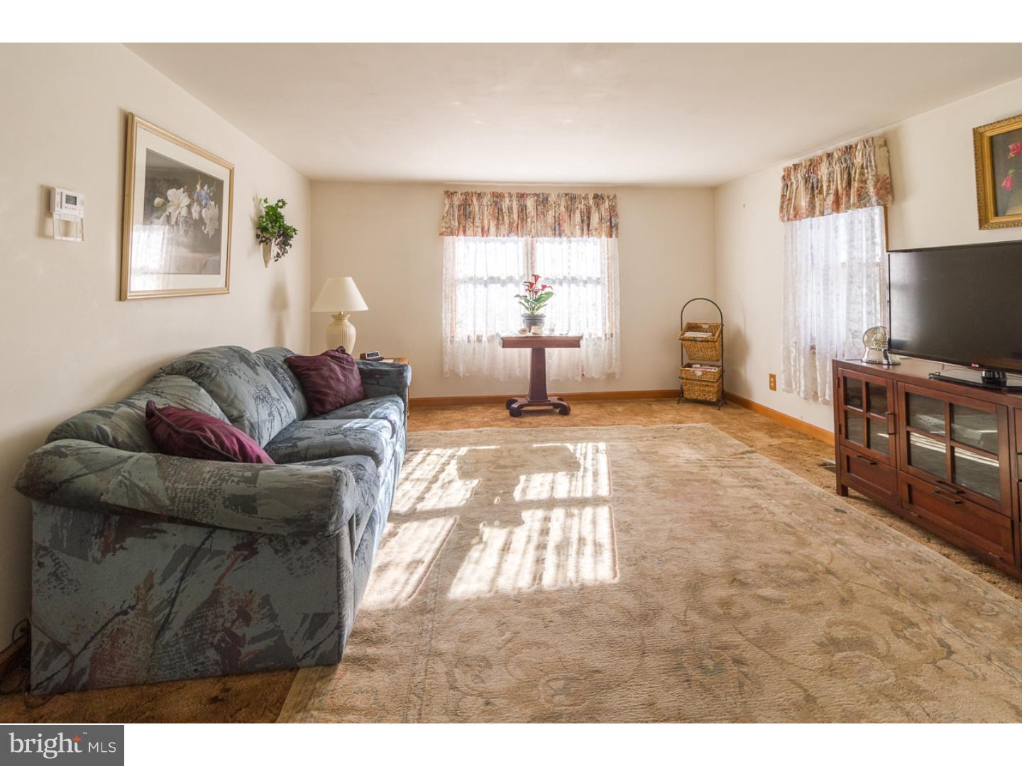 94 Monmouth Road Wrightstown, NJ 08562 - Photo 15 of 25 Gallery Image 15