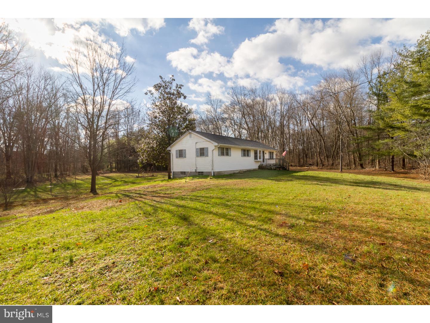 94 Monmouth Road Wrightstown, NJ 08562 - Photo 20 of 25 Gallery Image 20