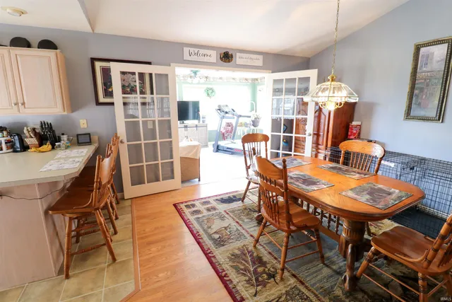 $314,900 | 7719 Highway 66, Wadesville, IN 47638