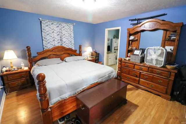 $314,900 | 7719 Highway 66, Wadesville, IN 47638