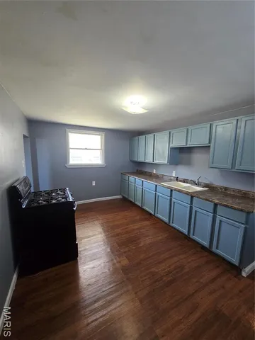 $115,000 | 1437 Grand Avenue, Granite City, IL 62040