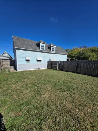 $115,000 | 1437 Grand Avenue, Granite City, IL 62040