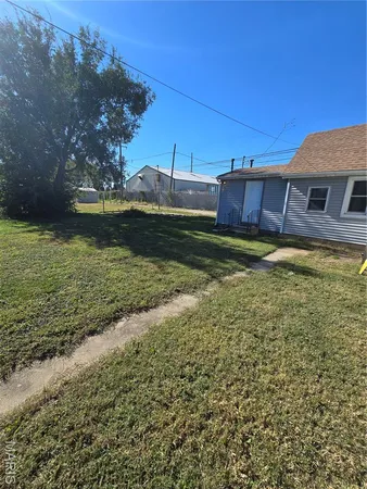 $115,000 | 1437 Grand Avenue, Granite City, IL 62040