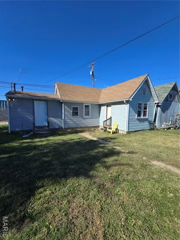 $115,000 | 1437 Grand Avenue, Granite City, IL 62040