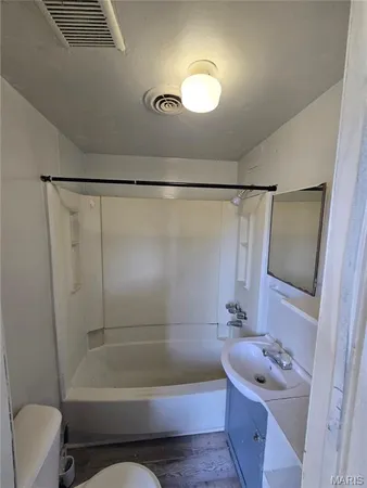 $115,000 | 1437 Grand Avenue, Granite City, IL 62040