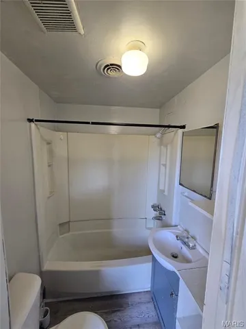 $115,000 | 1437 Grand Avenue, Granite City, IL 62040